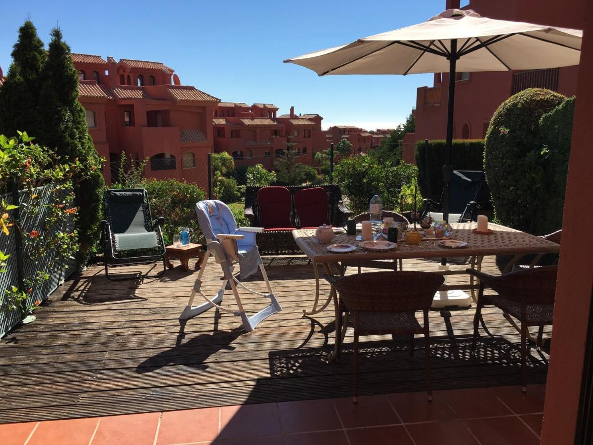Luxury 2-Bedrooms & Bathrooms Estepona Apartment Exterior foto