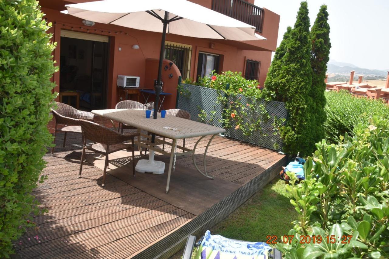 Luxury 2-Bedrooms & Bathrooms Estepona Apartment Exterior foto